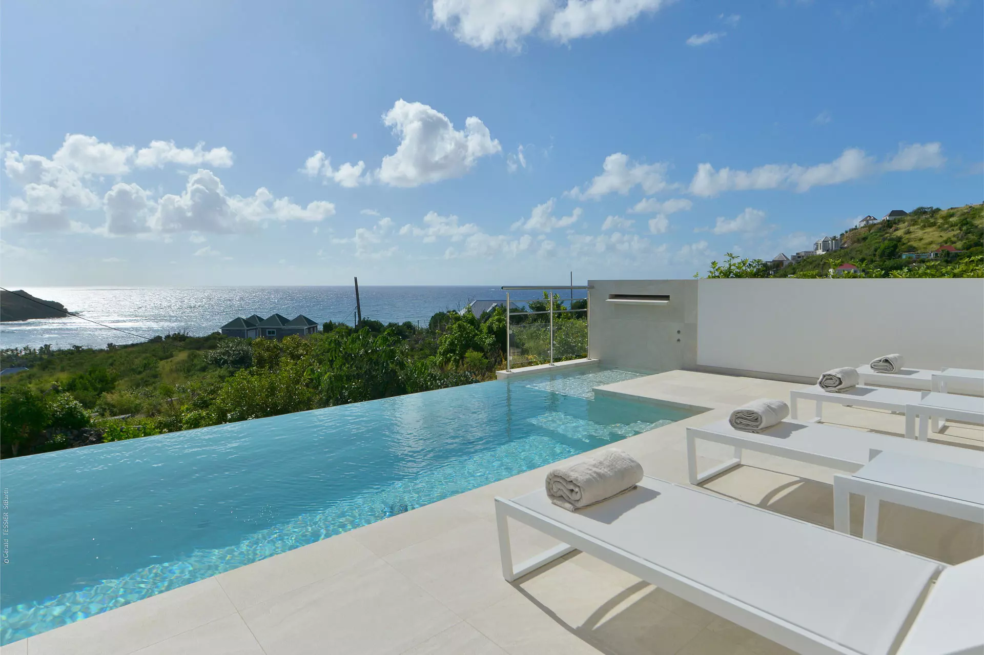 Villa-South Wave-StBarth-1